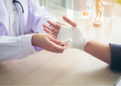 Delayed Healing & Infections